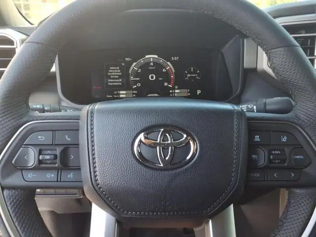2026 Toyota Tundra Limited CrewMax 5.5' Bed