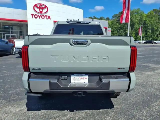 2026 Toyota Tundra Limited CrewMax 5.5' Bed