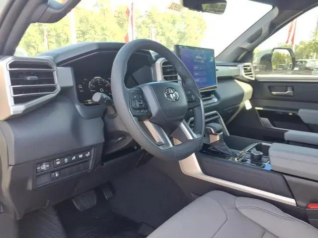 2026 Toyota Tundra Limited CrewMax 5.5' Bed