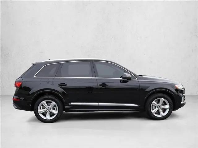 2023 Audi Q7 Premium 45 TFSI quattro Tiptronic