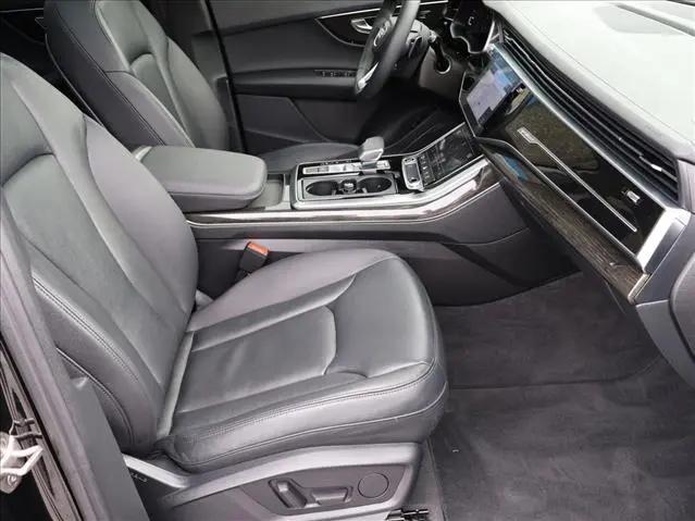 2023 Audi Q7 Premium 45 TFSI quattro Tiptronic