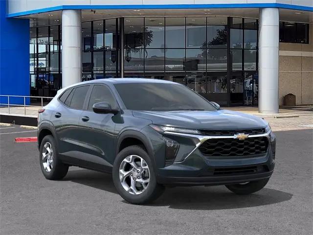 2026 Chevrolet Trax FWD LS