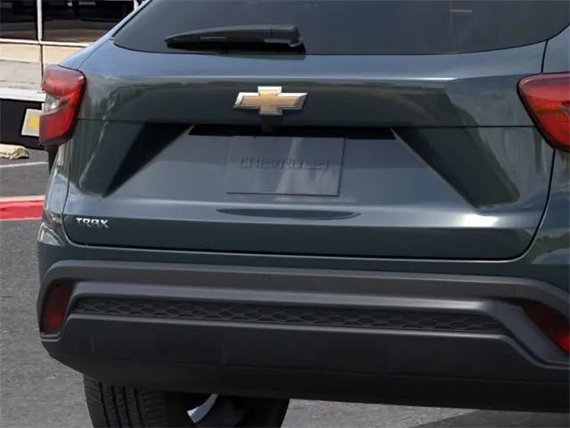 2026 Chevrolet Trax FWD LS