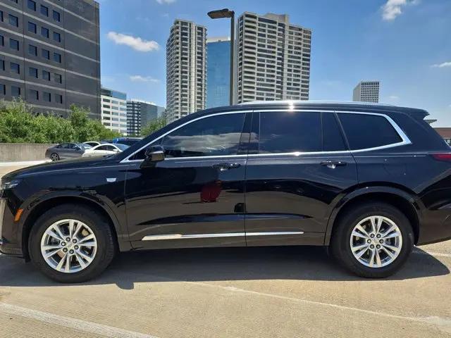 2025 Cadillac XT6 FWD Luxury