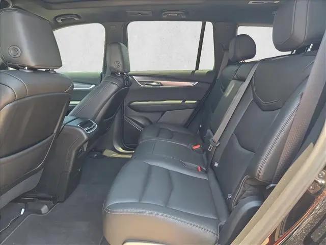 2025 Cadillac XT6 FWD Luxury