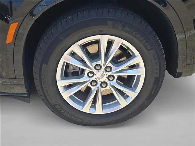 2025 Cadillac XT6 FWD Luxury