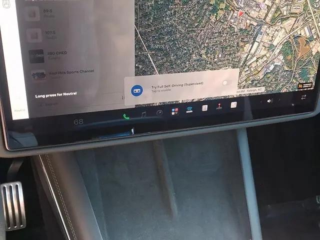 2022 Tesla Model X Dual Motor All-Wheel Drive