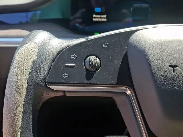 2022 Tesla Model X Dual Motor All-Wheel Drive