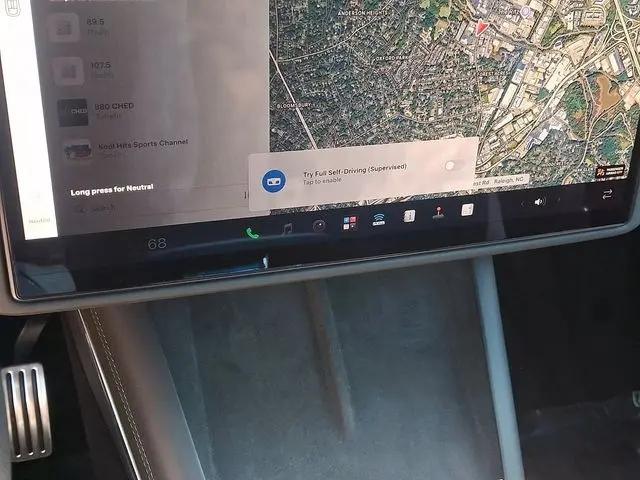 2022 Tesla Model X Dual Motor All-Wheel Drive