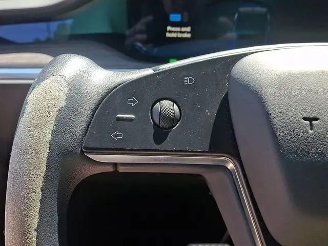 2022 Tesla Model X Dual Motor All-Wheel Drive