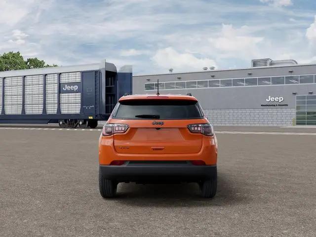 2026 Jeep Compass Latitude Altitude