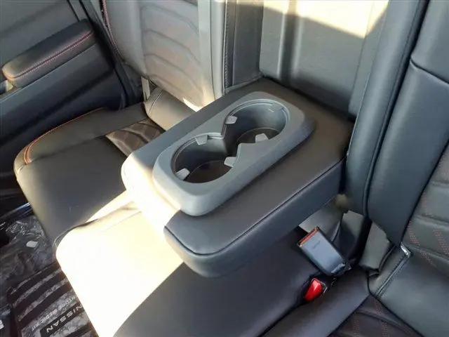 2026 Nissan Frontier Crew Cab PRO-4X 4x4