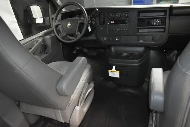 2026 Chevrolet Express Cargo Van 2500 Regular Wheelbase, WT, RWD