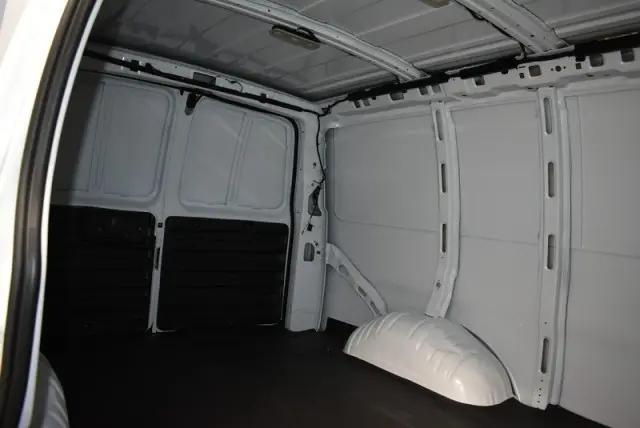 2026 Chevrolet Express Cargo Van 2500 Regular Wheelbase, WT, RWD