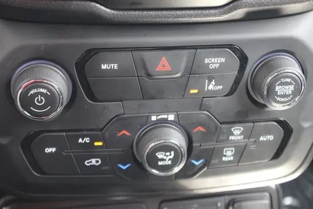 2022 Jeep Renegade Altitude 4x4