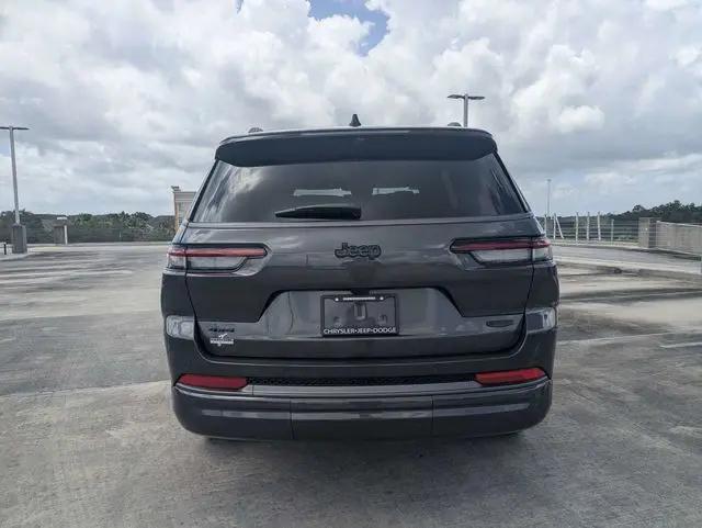 2026 Jeep Grand Cherokee L Summit 4x4