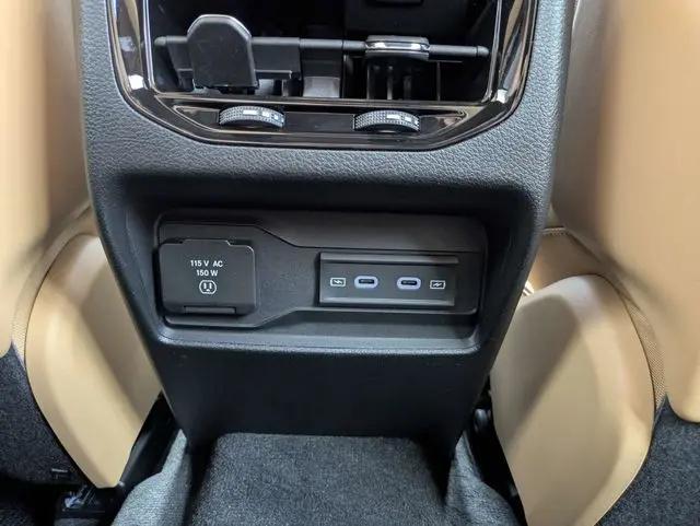 2026 Jeep Grand Cherokee L Summit 4x4