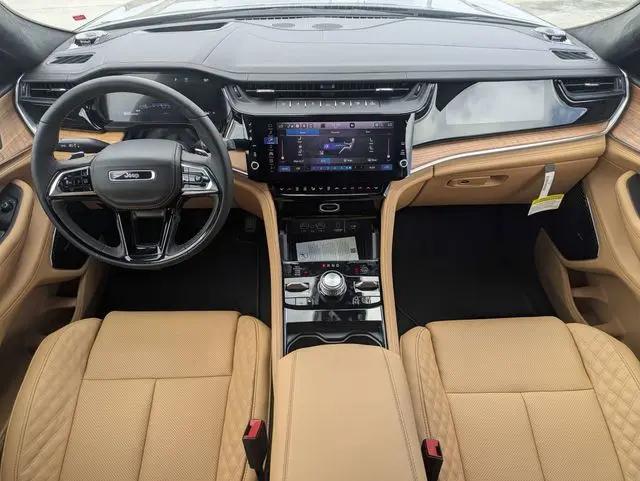 2026 Jeep Grand Cherokee L Summit 4x4