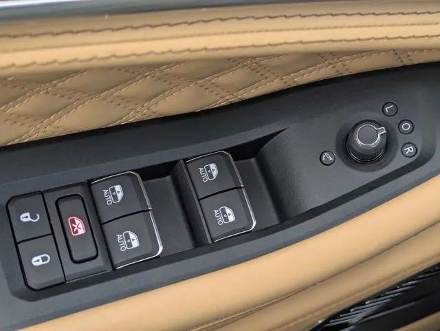 2026 Jeep Grand Cherokee L Summit 4x4
