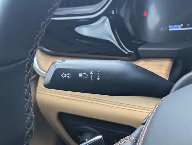 2026 Jeep Grand Cherokee L Summit 4x4