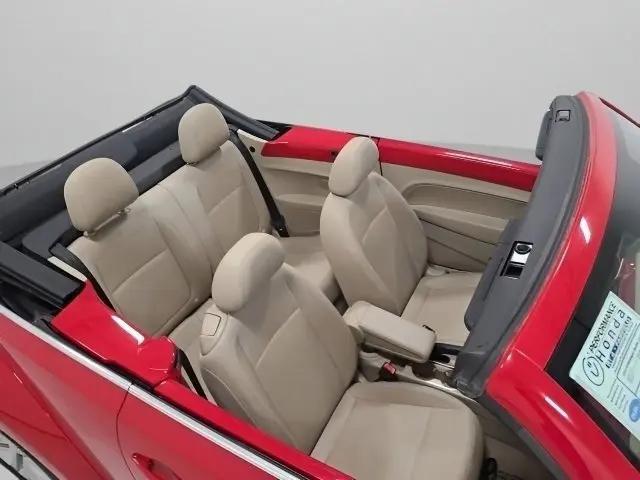 2013 Volkswagen Beetle 2.0L TDI