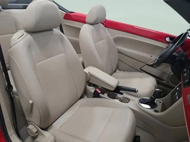 2013 Volkswagen Beetle 2.0L TDI