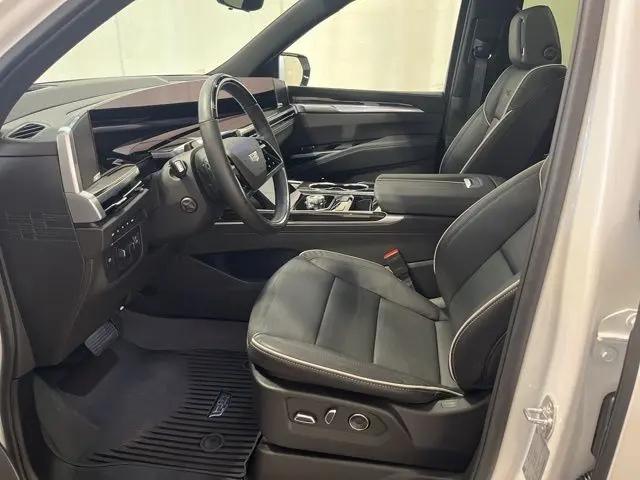 2025 Cadillac Escalade Premium Luxury