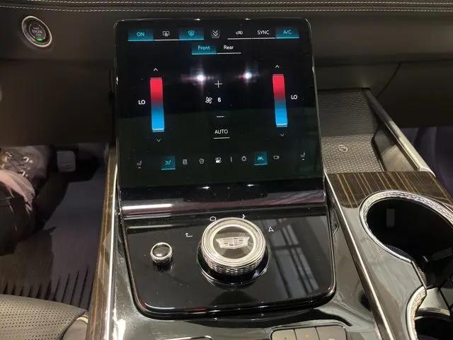 2025 Cadillac Escalade Premium Luxury