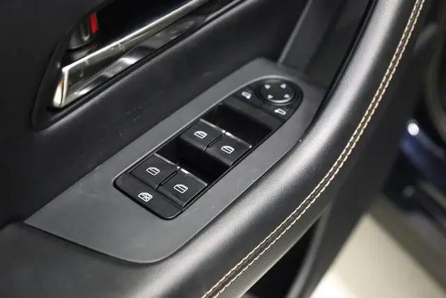 2025 Mazda X-90 Preferred Package