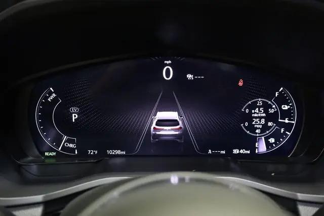 2025 Mazda X-90 Preferred Package