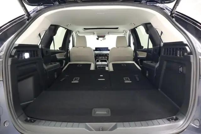 2025 Mazda X-90 Preferred Package