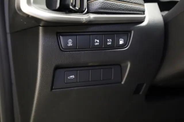 2025 Mazda X-90 Preferred Package