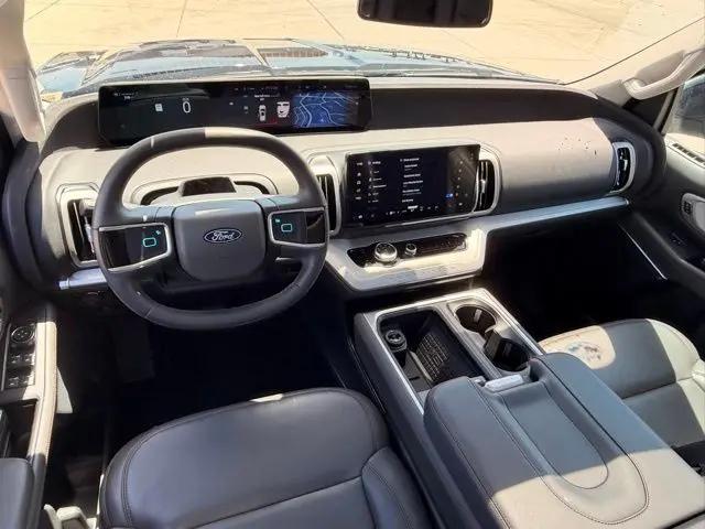 2025 Ford Expedition Active MAX