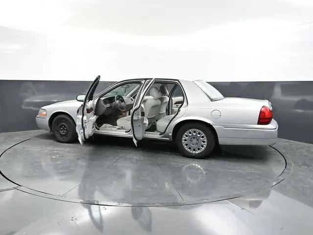 2003 Mercury Grand Marquis GS