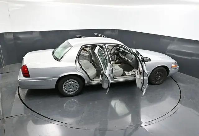 2003 Mercury Grand Marquis GS