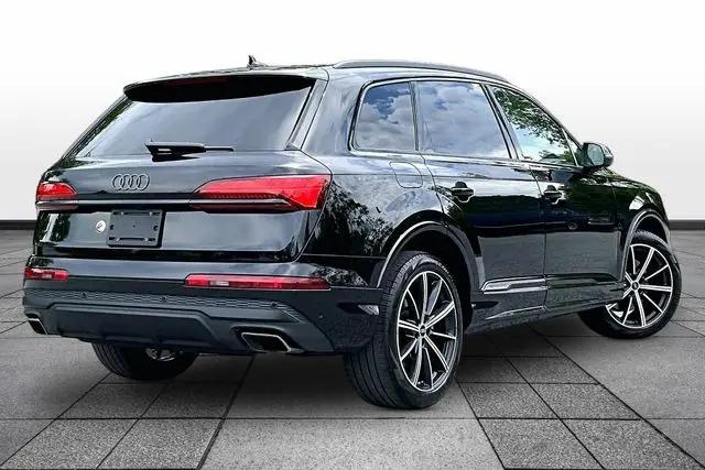 2025 Audi Q7 Premium Plus 45 TFSI quattro Tiptronic
