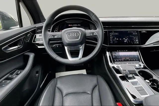 2025 Audi Q7 Premium Plus 45 TFSI quattro Tiptronic