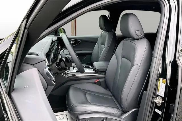 2025 Audi Q7 Premium Plus 45 TFSI quattro Tiptronic