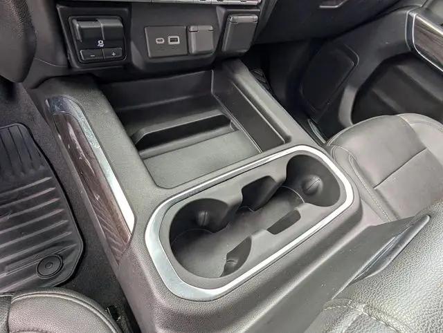 2022 Chevrolet Silverado 2500HD 2WD Crew Cab Standard Bed LTZ