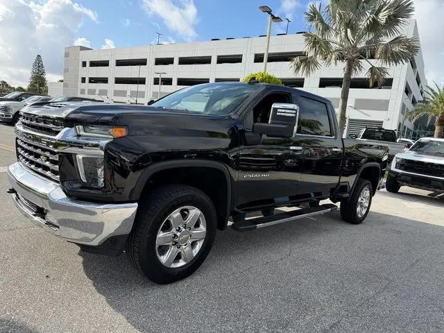 2022 Chevrolet Silverado 2500HD 2WD Crew Cab Standard Bed LTZ