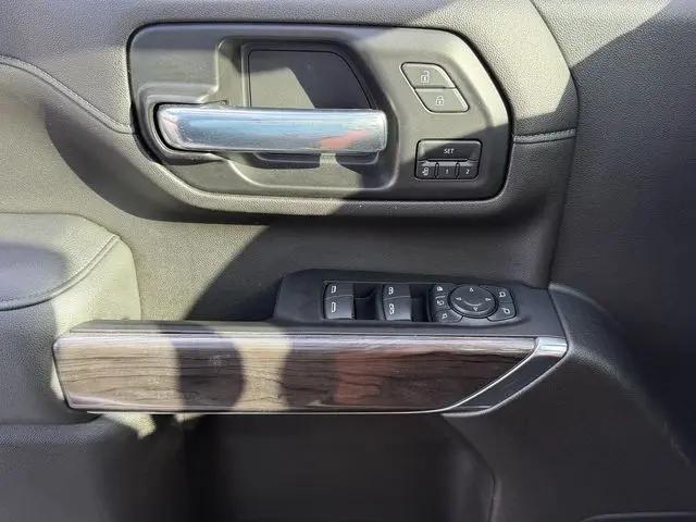 2022 Chevrolet Silverado 2500HD 2WD Crew Cab Standard Bed LTZ