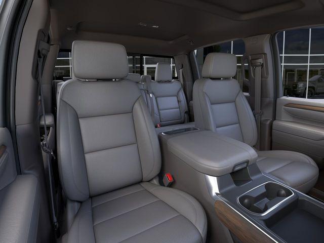2026 GMC Sierra 2500HD Crew Cab, Standard Bed, SLT, 4WD