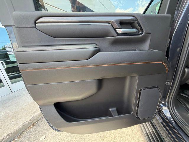 2024 GMC Sierra 2500HD 4WD Crew Cab Standard Bed AT4