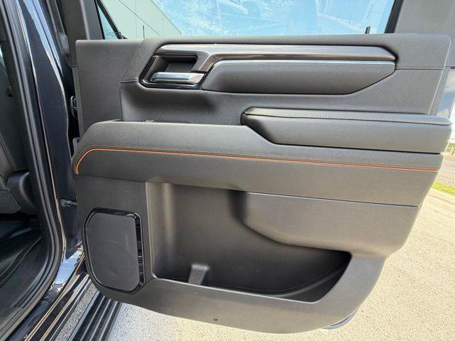 2024 GMC Sierra 2500HD 4WD Crew Cab Standard Bed AT4