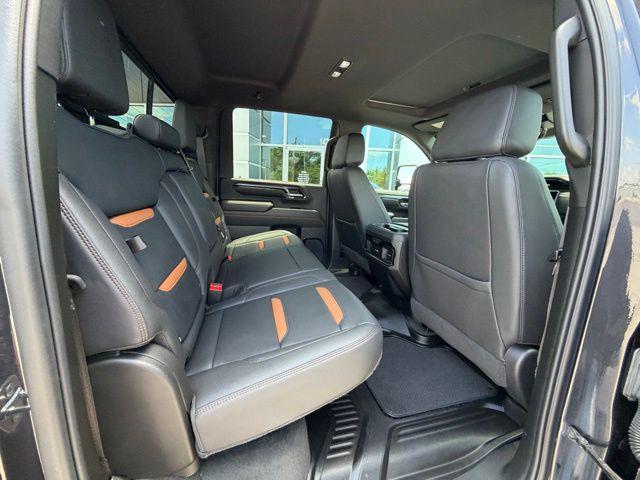 2024 GMC Sierra 2500HD 4WD Crew Cab Standard Bed AT4