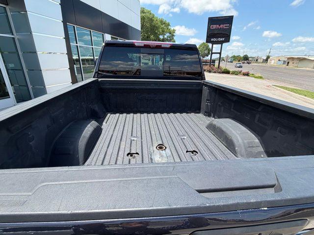 2024 GMC Sierra 2500HD 4WD Crew Cab Standard Bed AT4