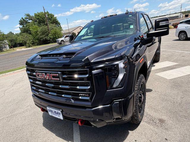 2024 GMC Sierra 2500HD 4WD Crew Cab Standard Bed AT4