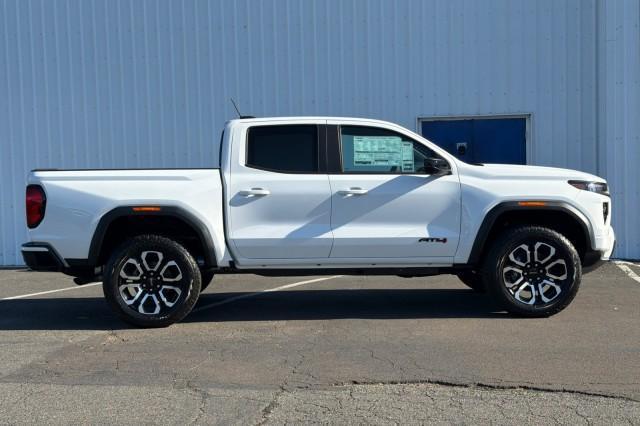 2026 GMC Canyon AT4, 4WD
