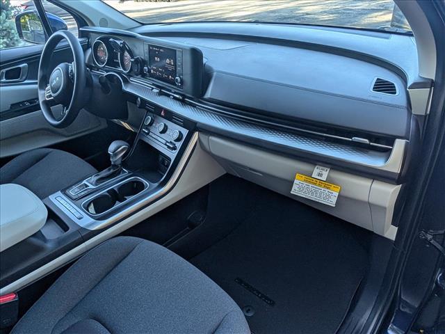 2024 Kia Carnival MPV LX