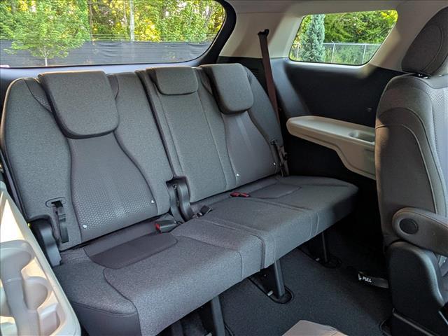 2024 Kia Carnival MPV LX